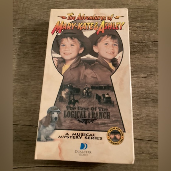 Sealed VHS Kids Oldies Movie Bundle 🍿 - Picture 2 of 5